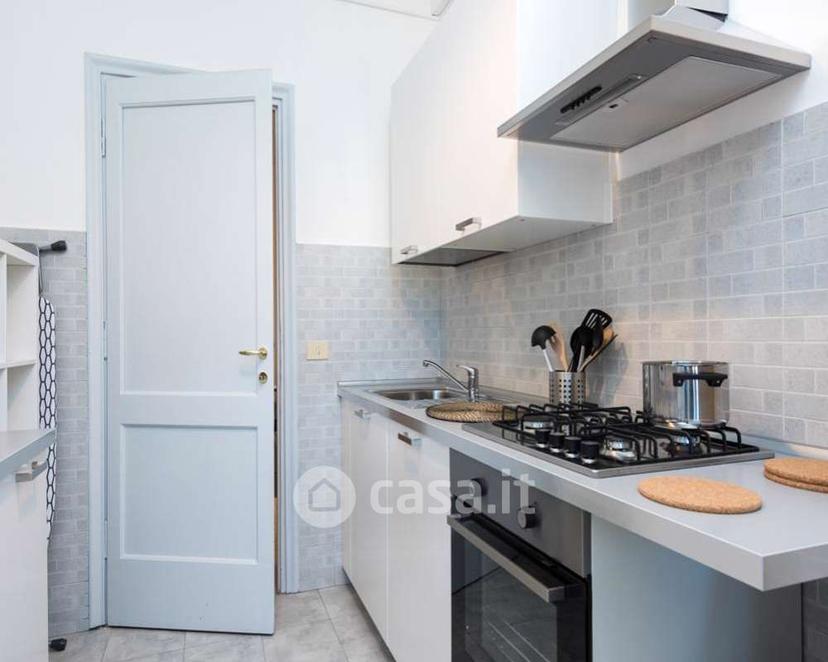 Stanza in Viale dello Scalo S. Lorenzo 65 — foto 10 di 46
