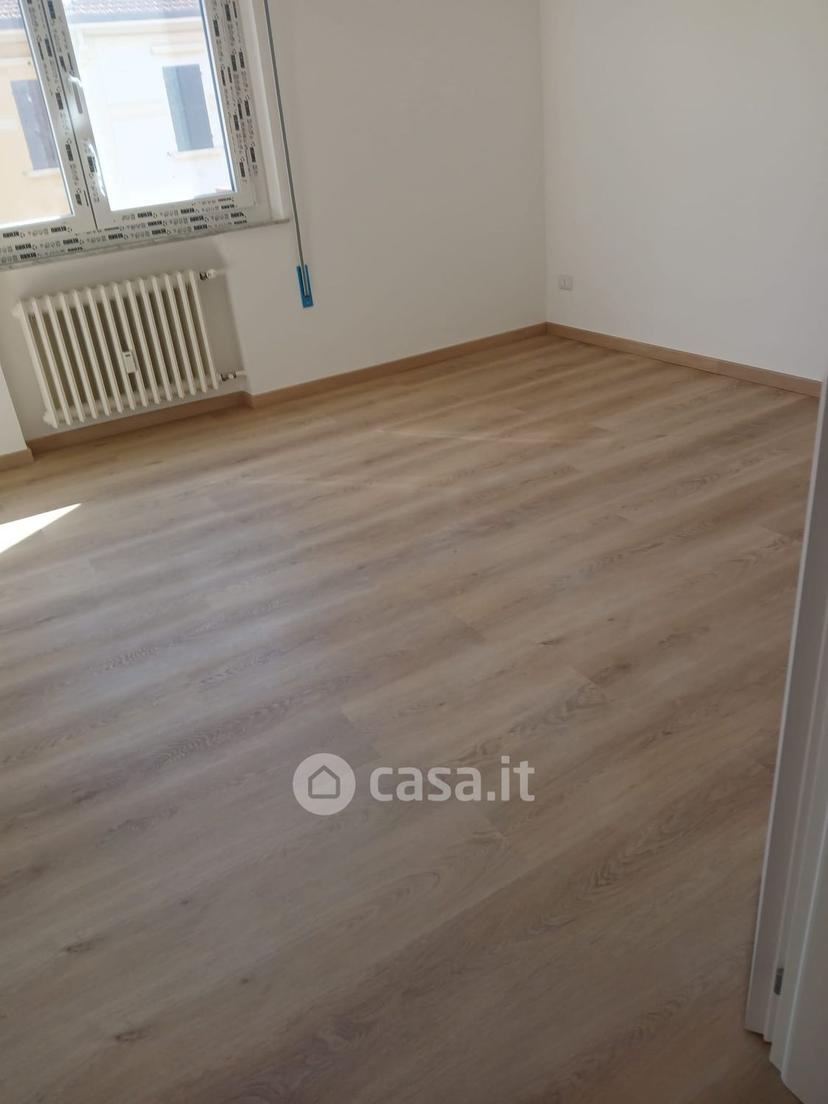 Quadrilocale in Via Franco Michelini Tocci — foto 7 di 20
