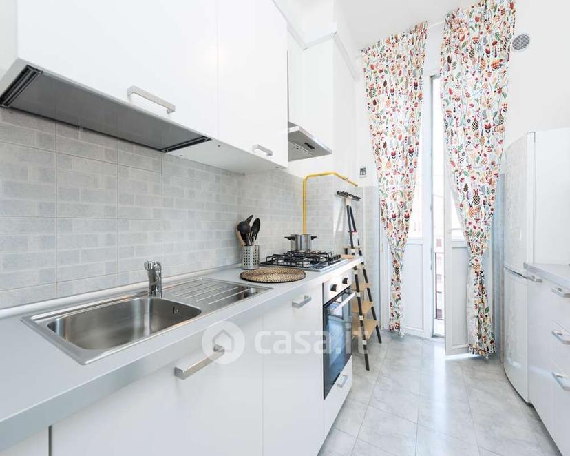 Stanza in Viale dello Scalo S. Lorenzo 65 — foto 21 di 46