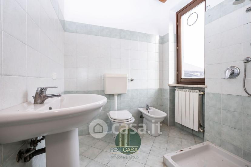 Trilocale in Via Seriola 38 — foto 16 di 31