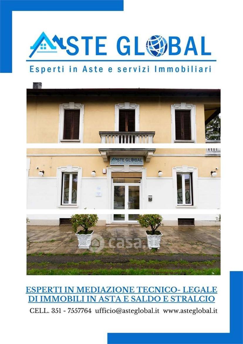 Trilocale in Viale della Repubblica 37 — foto 2 di 10