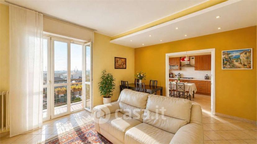 Trilocale in Via Cesare Battisti 81 — foto 17 di 25