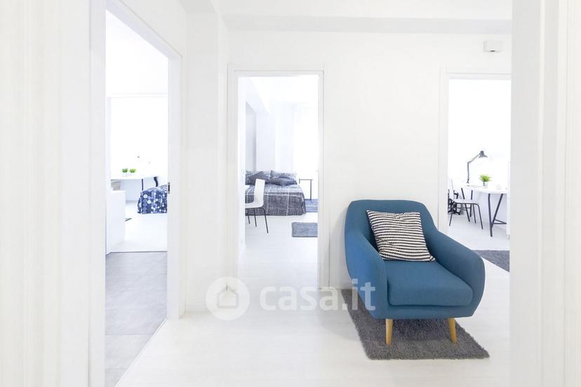 Stanza in Via Milano 23