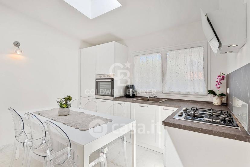 Appartamento in Via A. Ponchielli 12 — foto 4 di 21