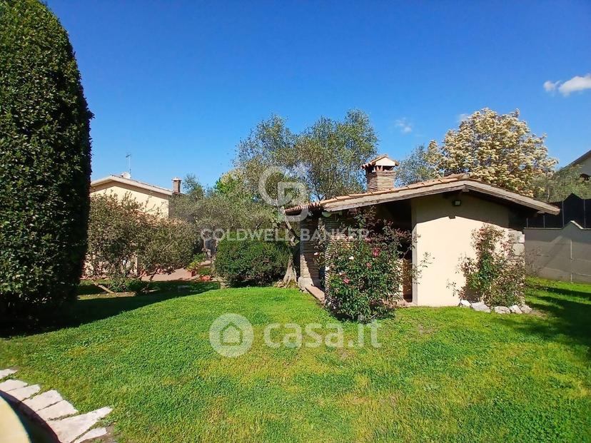 Villa in Strada Cassia Sud — foto 2 di 77