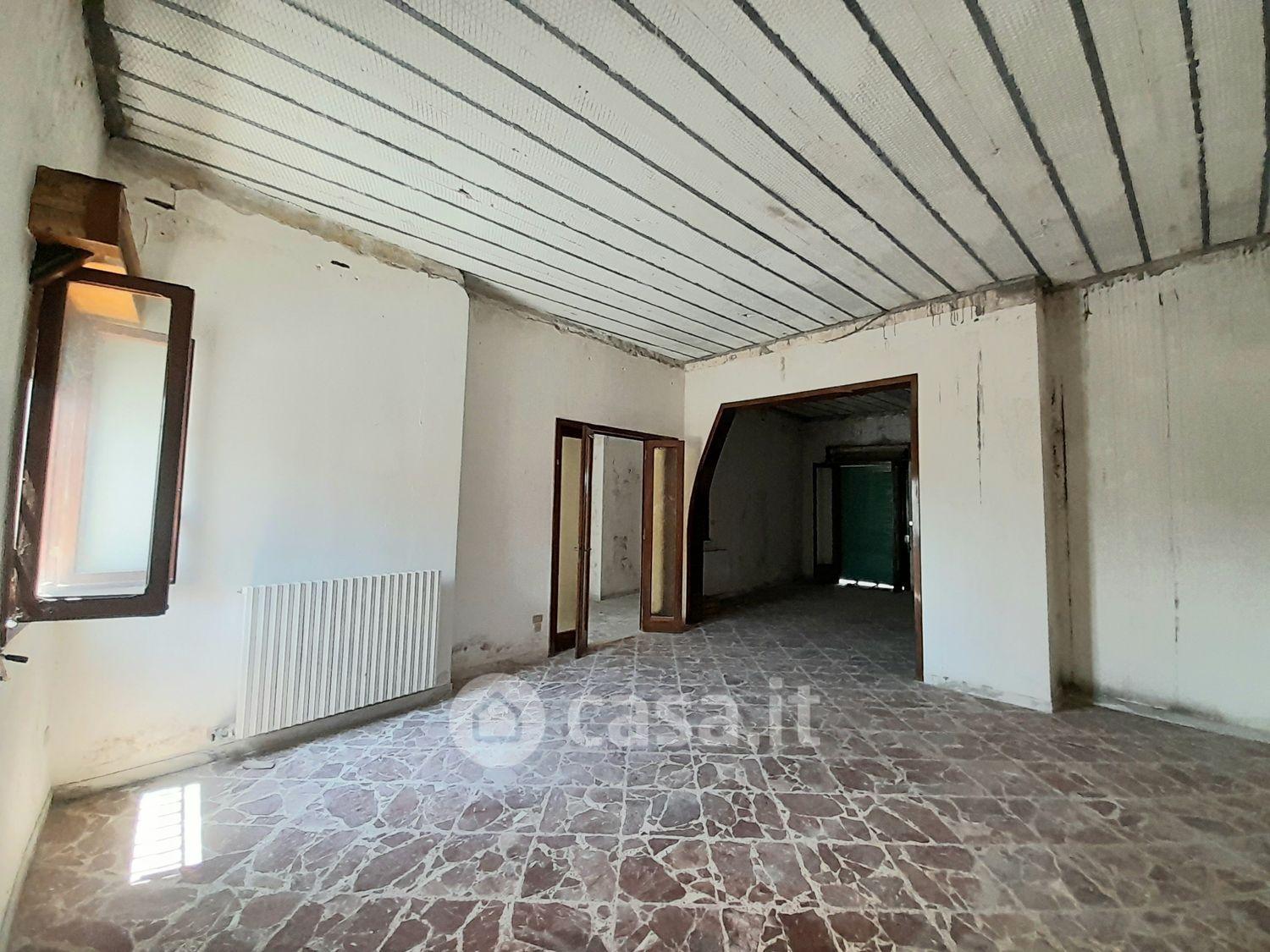 Appartamento in Via Giuseppe Garibaldi 99