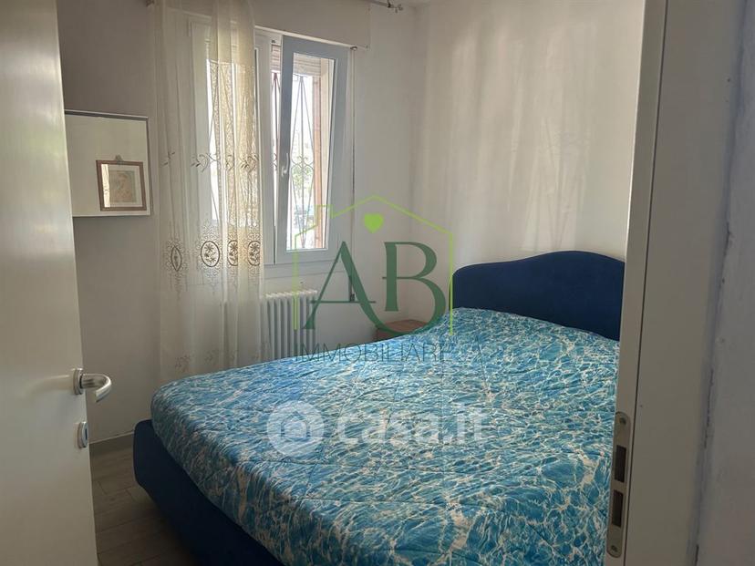 Bilocale in Viale Gioacchino Rossini 250 — foto 6 di 10
