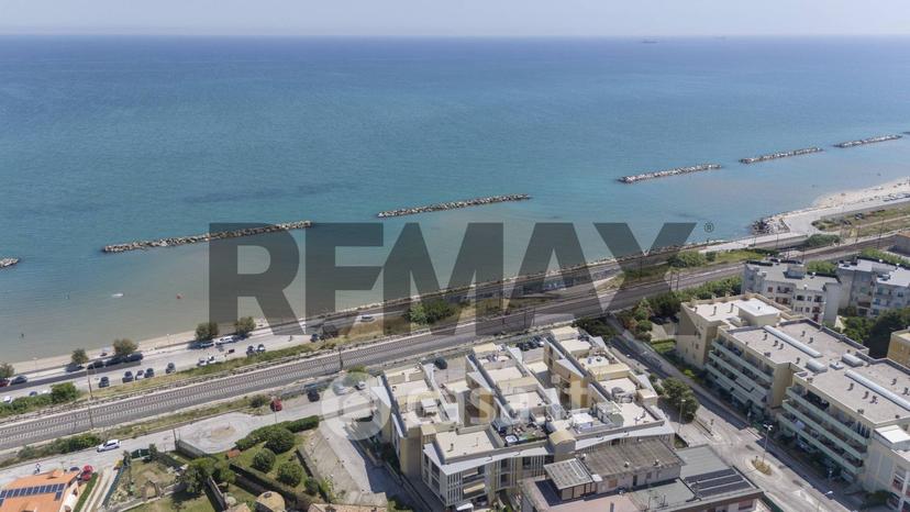 Appartamento in Via dei Gabbiani 50 — foto 13 di 69