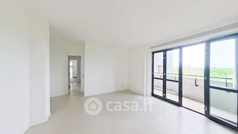 Quadrilocale in Via Martiri delle Foibe 25 — foto 14 di 31