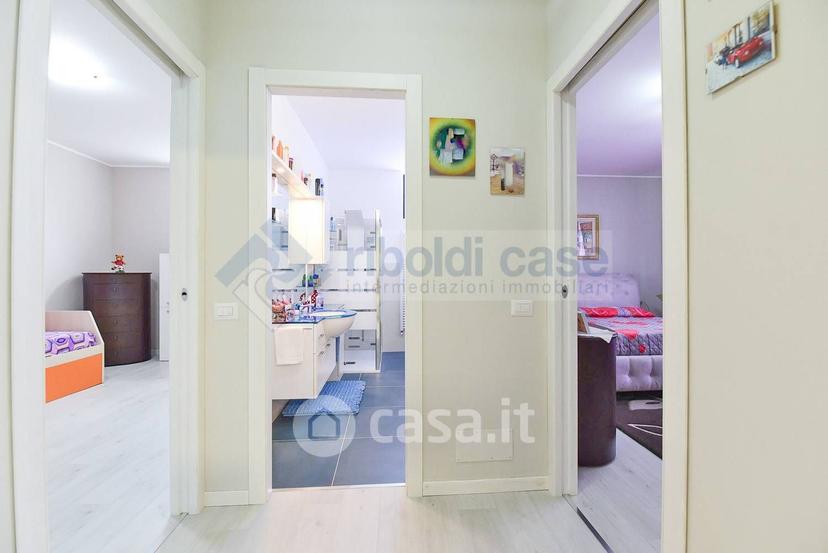 Villa in Via Lombardia — foto 23 di 36