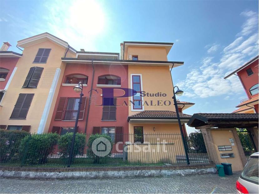 Trilocale in Via Cassolnovo — foto 17 di 22
