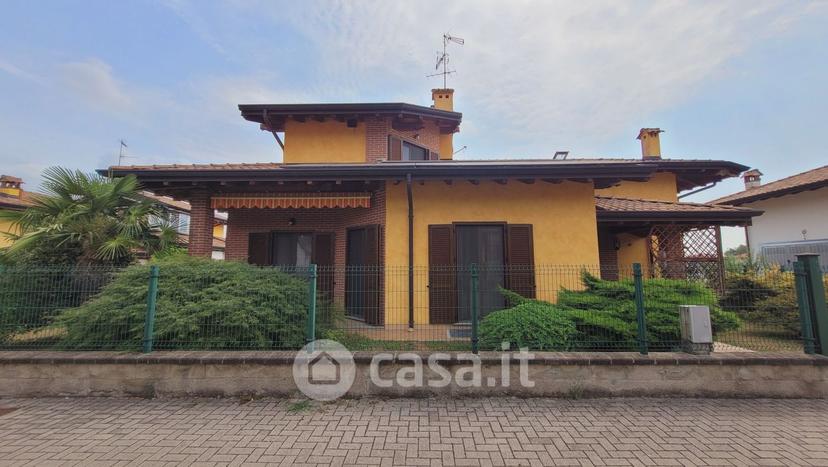 Villa in Via O. Fallaci — foto 31 di 58