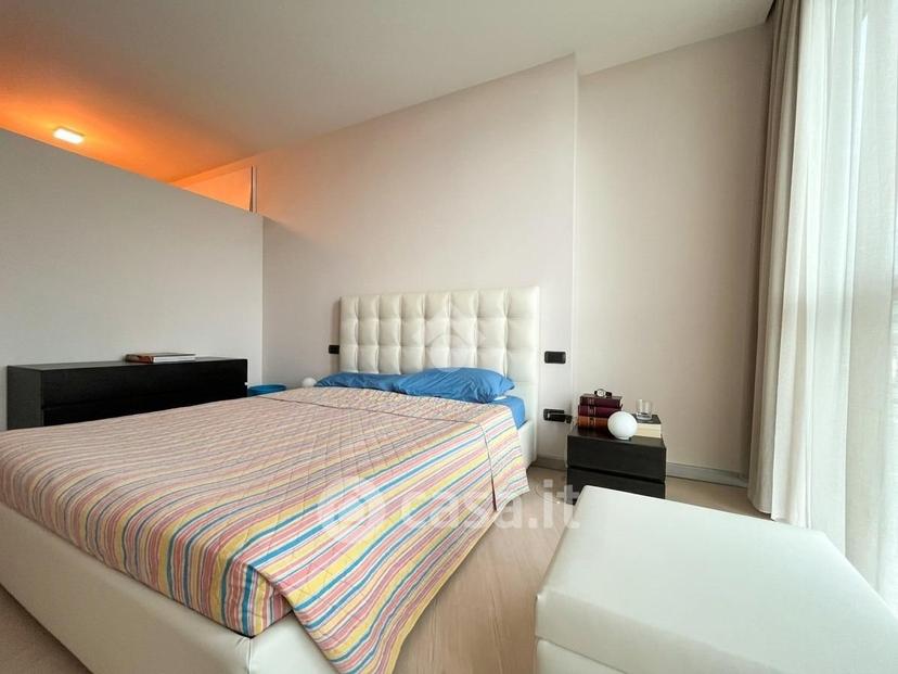Trilocale in Largo Caleotto 31 — foto 6 di 16