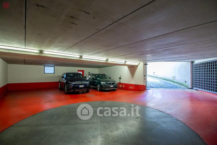 Villa in Corso XX Settembre 50 — foto 5 di 47