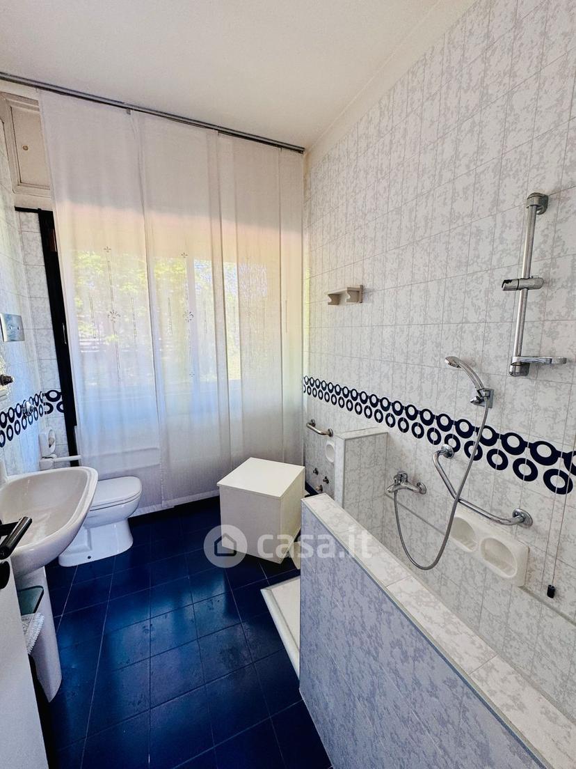Villa in Via Giosuè Carducci 20 a — foto 141 di 182