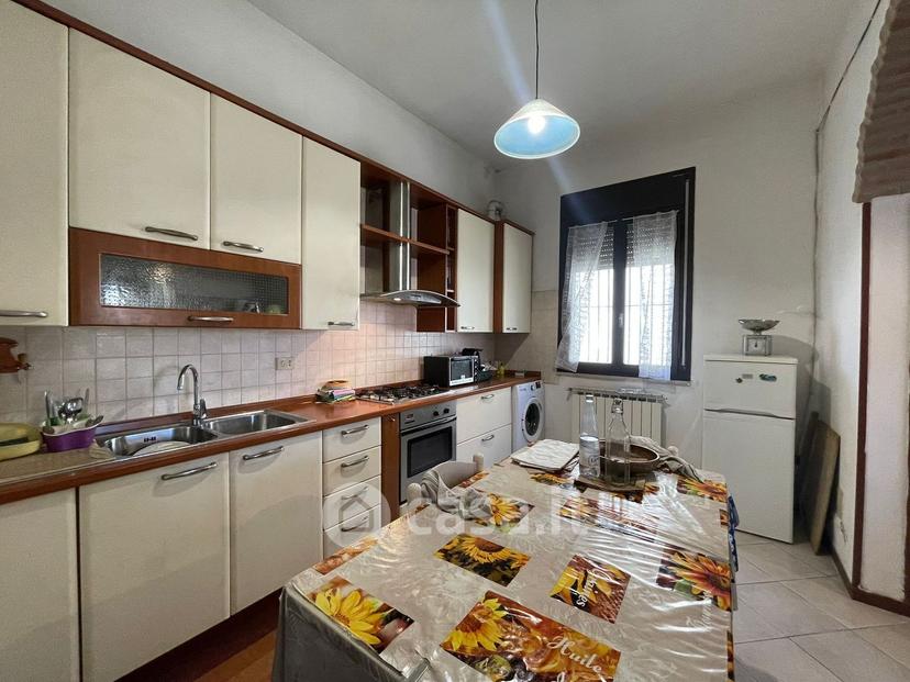 Casa indipendente in Via del Risorgimento 42 — foto 32 di 41