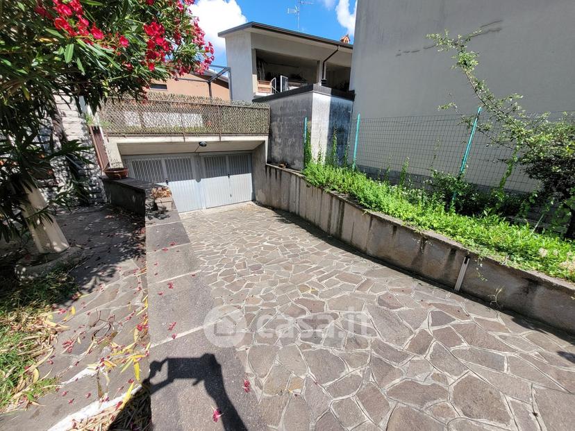 Quadrilocale in Viale dei Pioppi 136 — foto 10 di 22