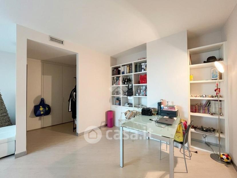 Trilocale in Largo Caleotto 31 — foto 16 di 16