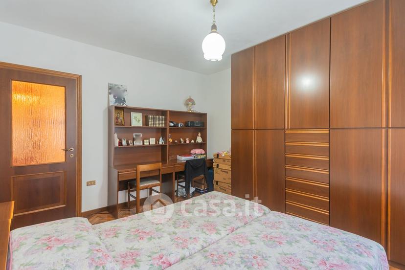 Villa in Via Gianni Rodari 69 — foto 71 di 73