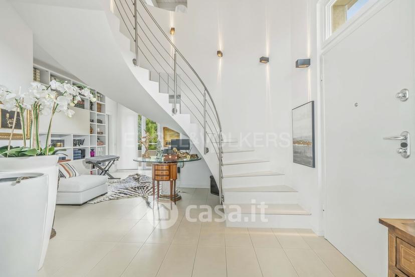 Villa in Via delle Carbonaie 14 — foto 11 di 38