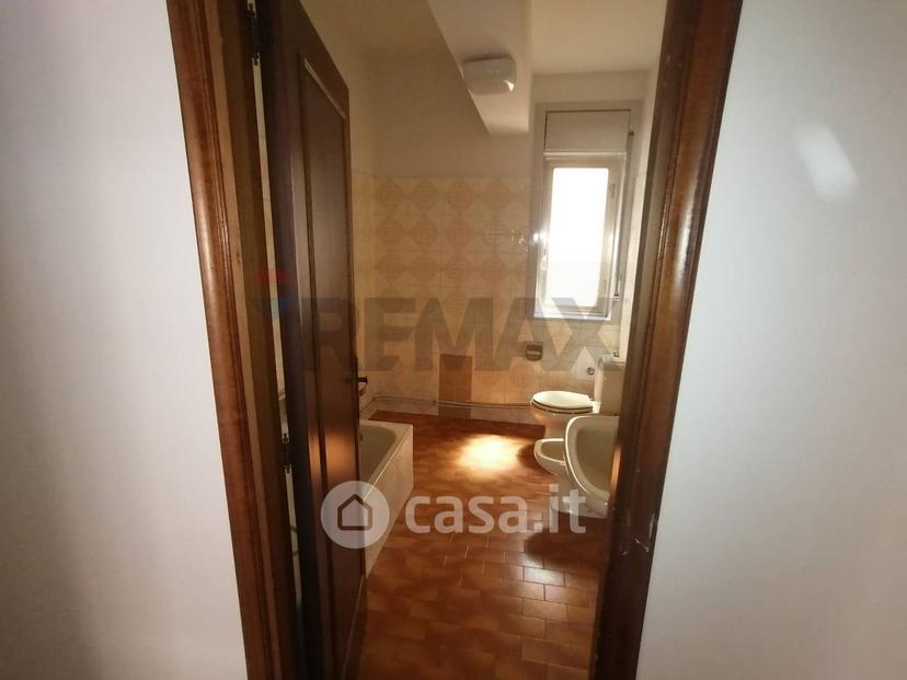 Quadrilocale in Via Termini 29 — foto 9 di 26