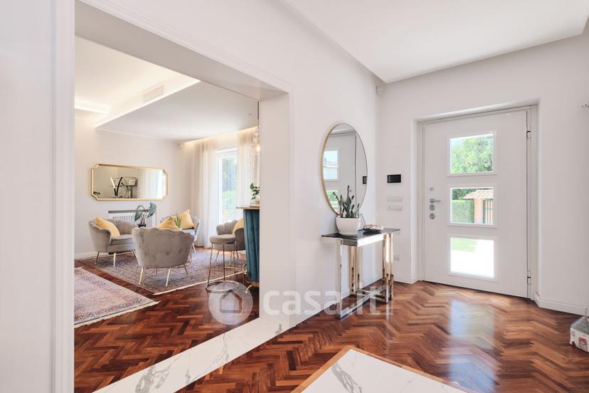 Villa in Via Pittaco — foto 47 di 84