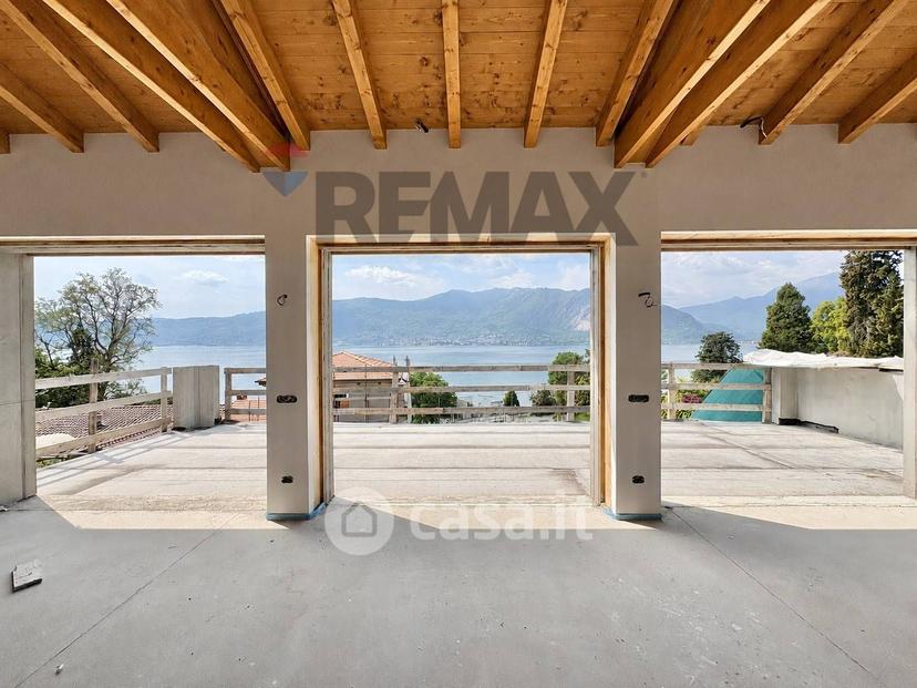 Villa in Via Paolo Troubetzkoy 54 — foto 10 di 27