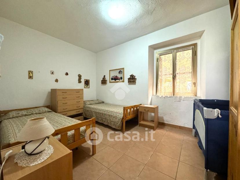 Trilocale in Via Mazzini 6 — foto 27 di 28