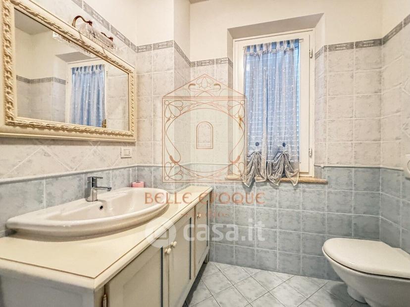 Villa in Via Massaua 70 — foto 10 di 24