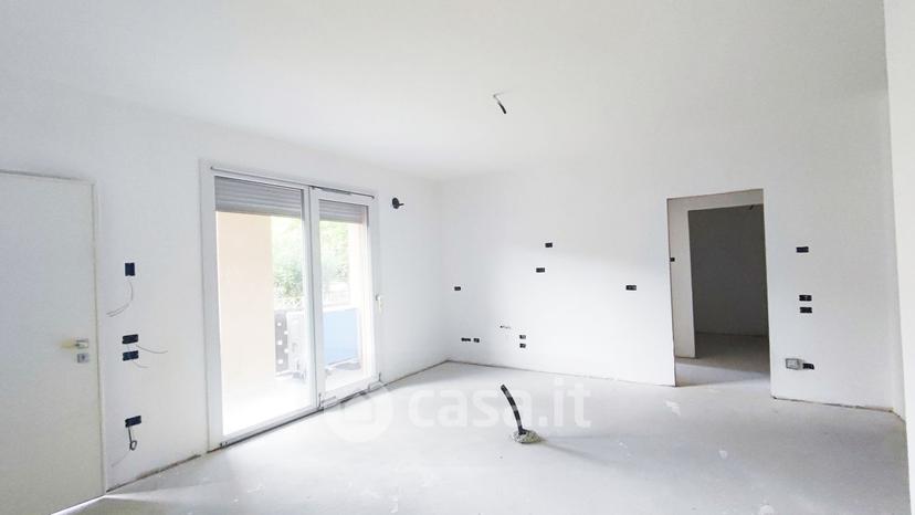Quadrilocale in Viale Mediterraneo — foto 13 di 25