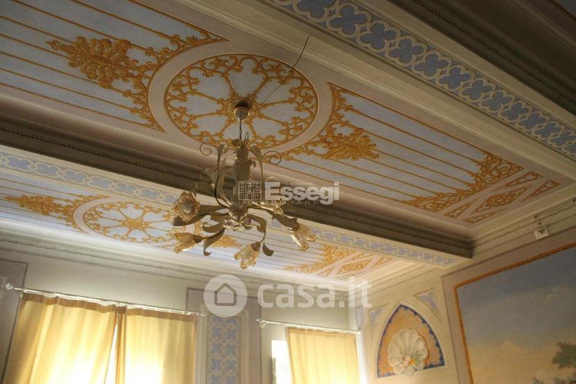 Villa in Via Nuova Per Pisa