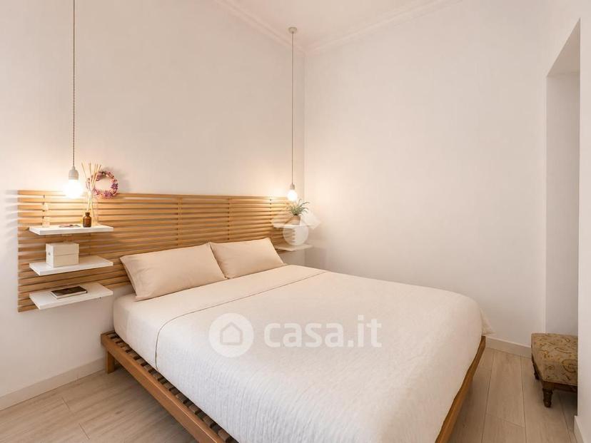 Trilocale in Via Chiaia — foto 16 di 17