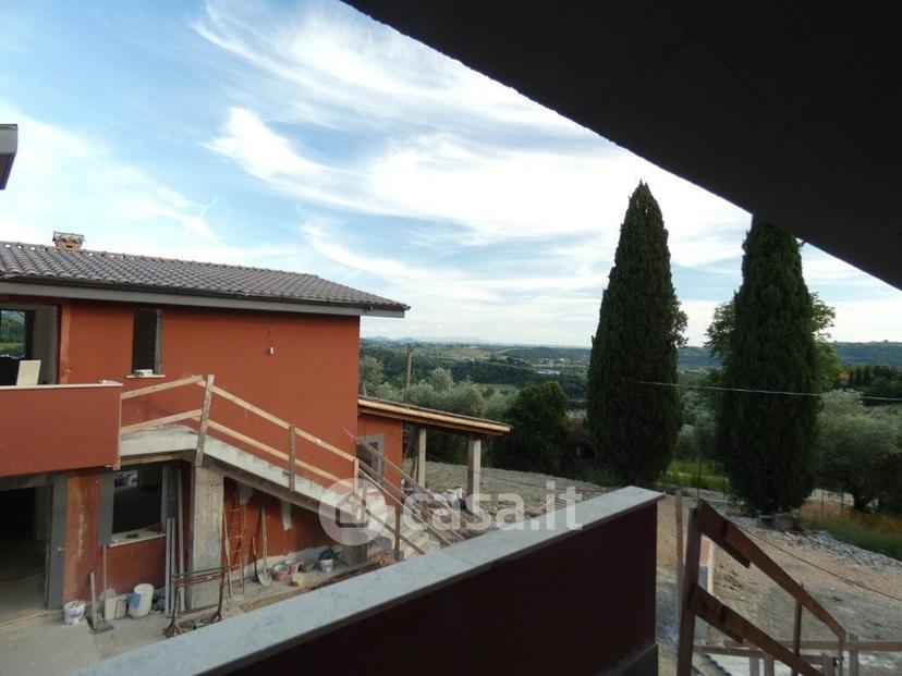 Villa in Strada Regionale 313 — foto 2 di 40