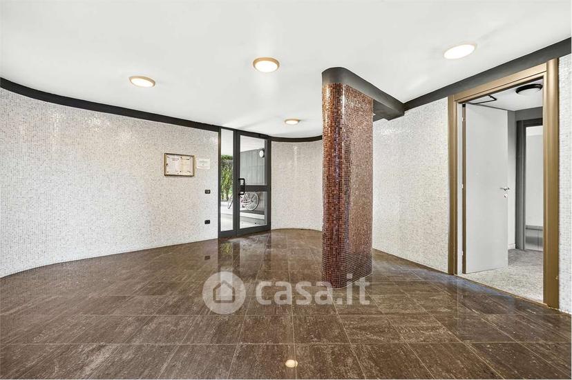 Trilocale in Via Palmanova 12 — foto 13 di 29