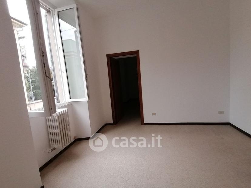 Trilocale in Via Magenta 9 — foto 4 di 20