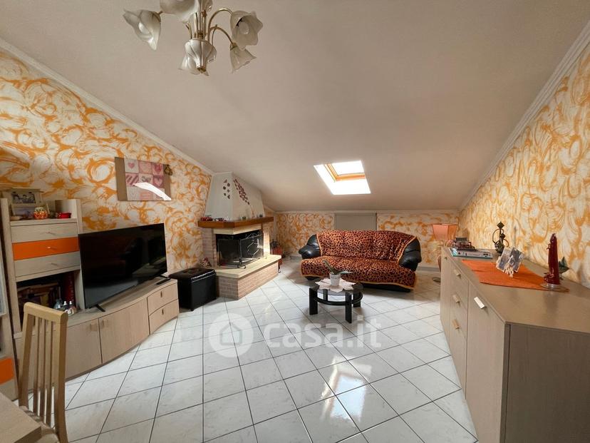 Appartamento in Via Celano 24 — foto 15 di 32