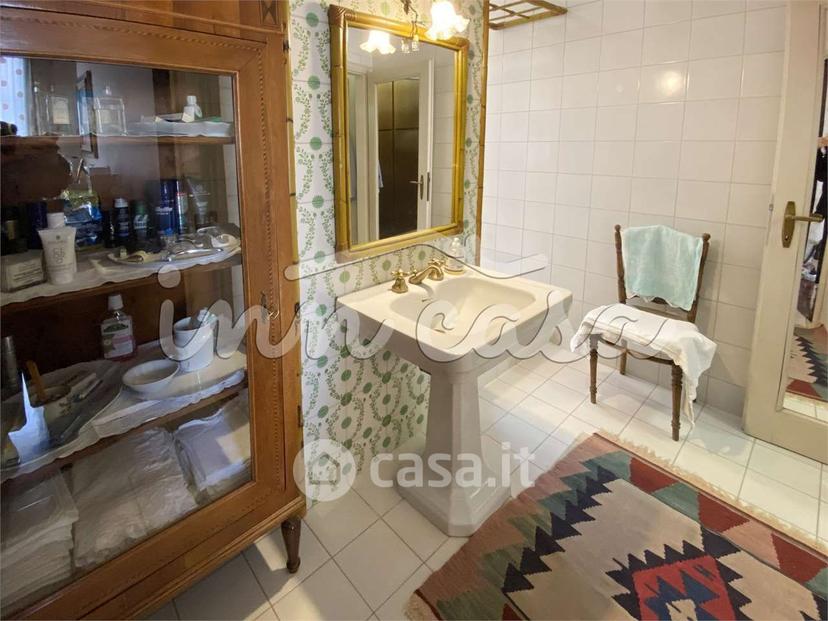 Villa in Via Giuseppe Soleri Brancaleoni 5 — foto 5 di 35