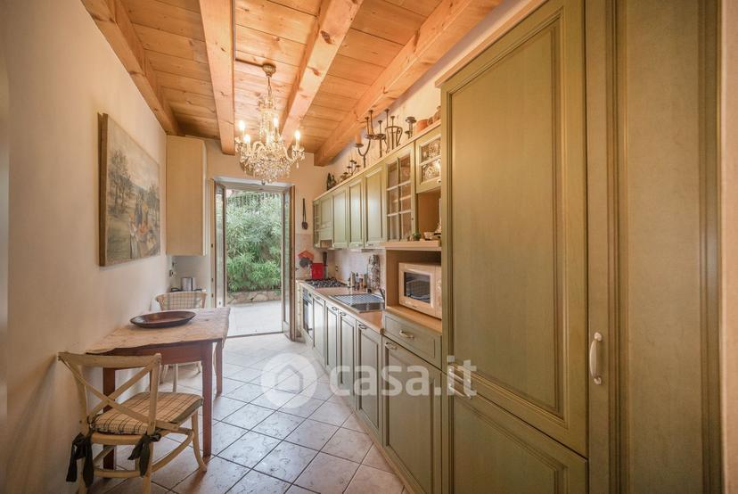 Quadrilocale in Viale Fratelli Lavanda 3 — foto 7 di 36