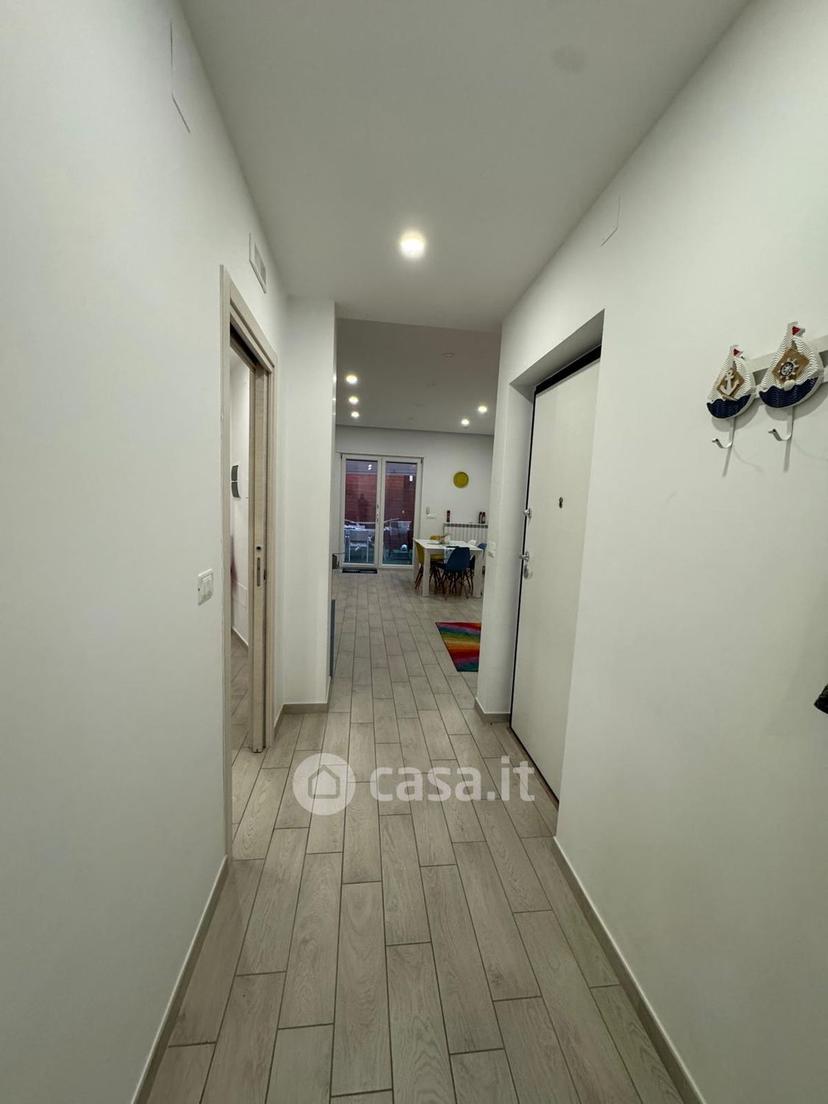 Quadrilocale in Via Europa — foto 11 di 23