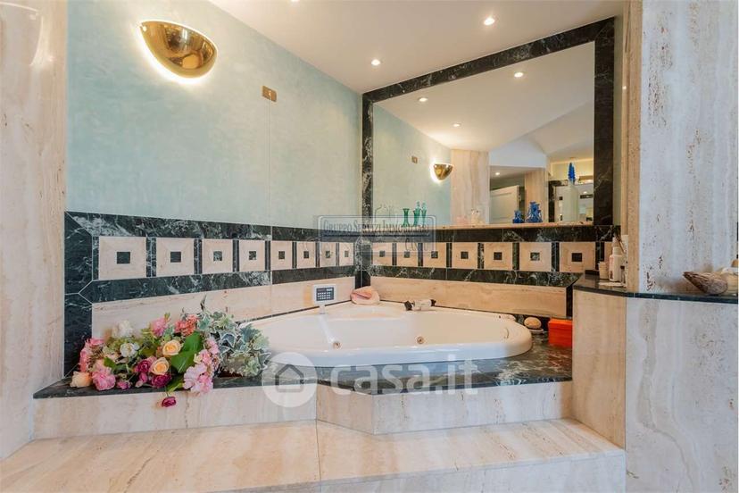 Villa in Via Ai Monti — foto 4 di 50