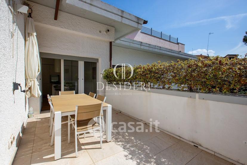 Villa in Via Renato Fucini 29 a — foto 27 di 28