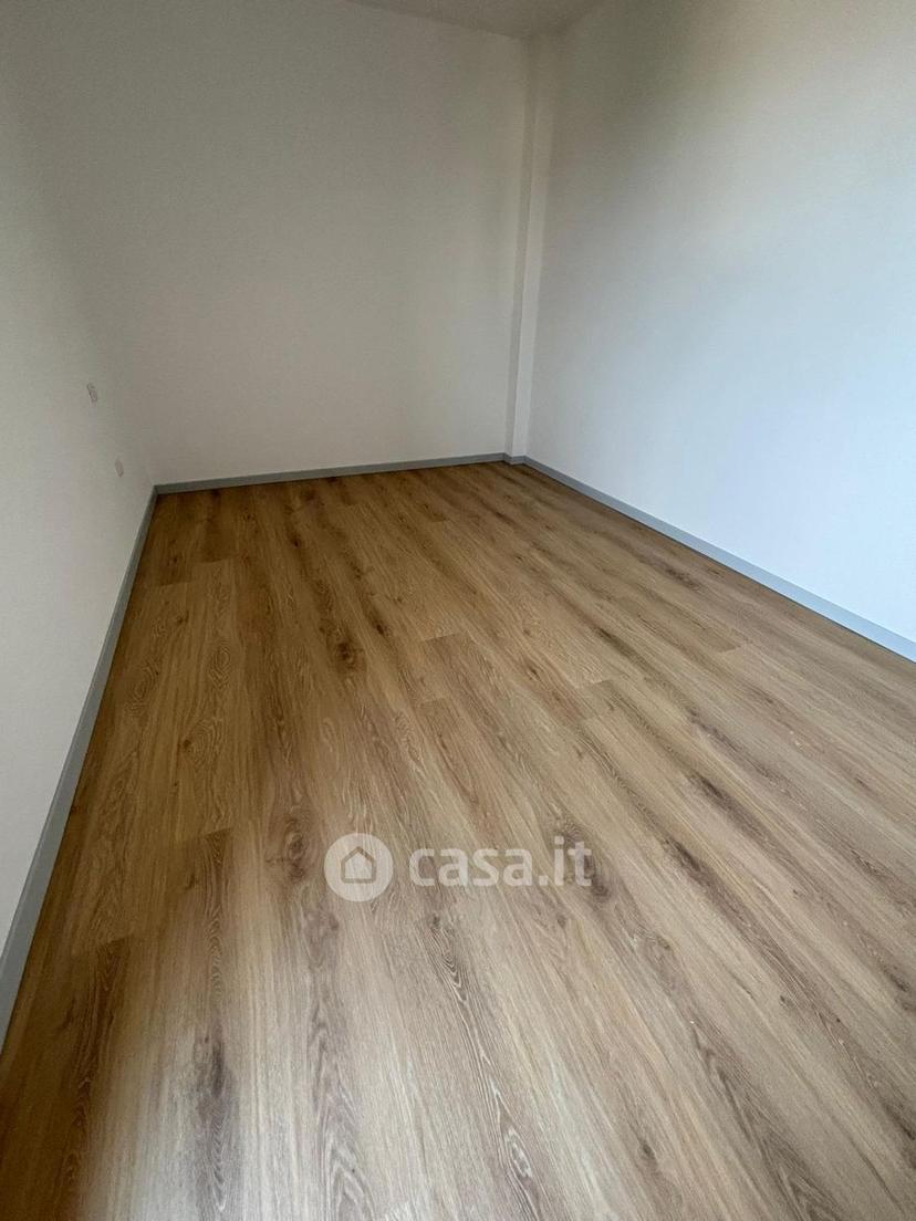Trilocale in Via Lorenzo Lotto — foto 11 di 23