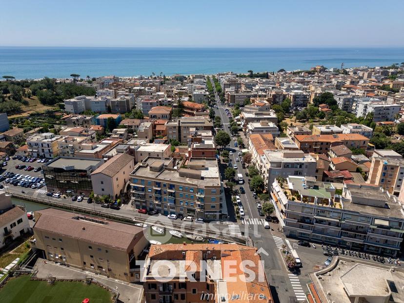 Trilocale in Via Derna — foto 17 di 33