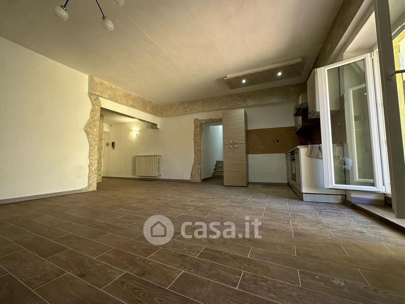 Quadrilocale in Via Venezia — foto 10 di 15