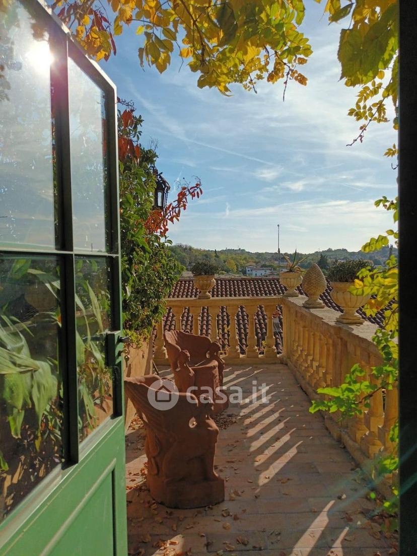 Villa in Via Barzoni — foto 9 di 12