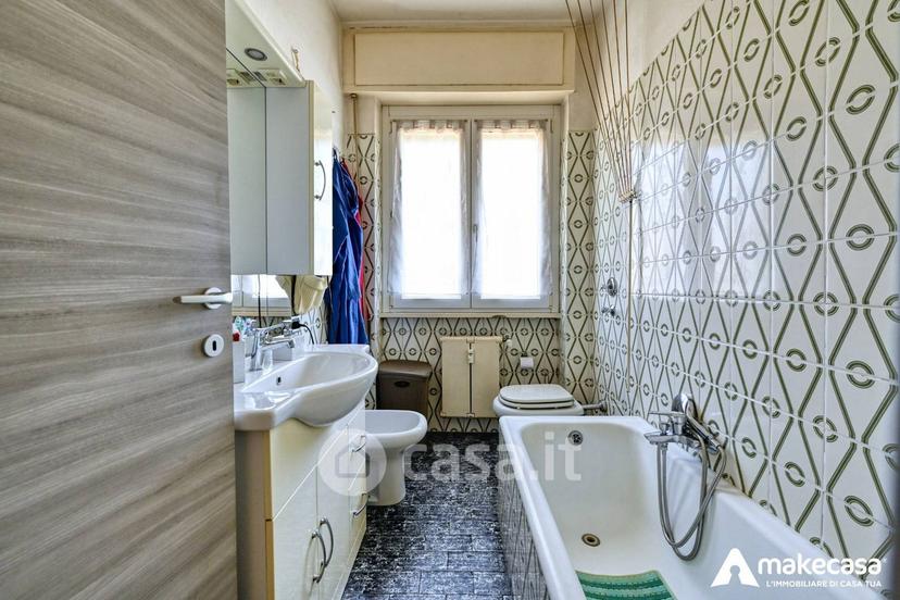 Trilocale in Via dei Platani 25 — foto 14 di 21