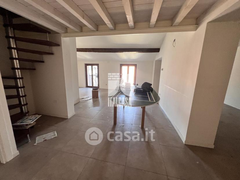 Appartamento in Via Giovanni Chiassi — foto 12 di 13