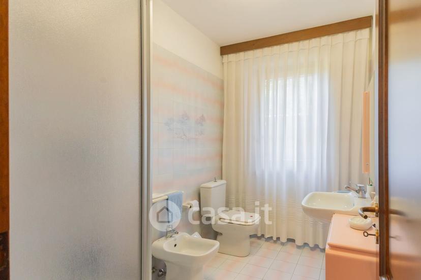 Villa in Via Gianni Rodari 69 — foto 62 di 73
