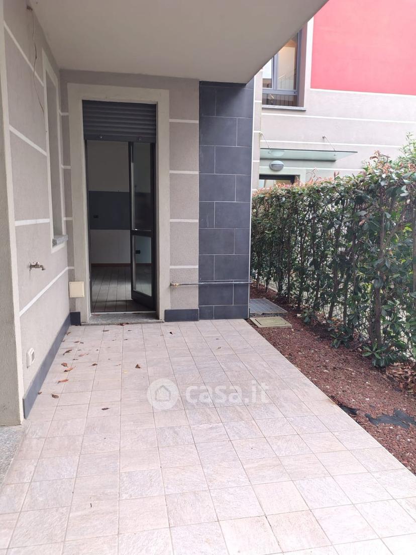 Bilocale in Via Europa 106 — foto 16 di 20