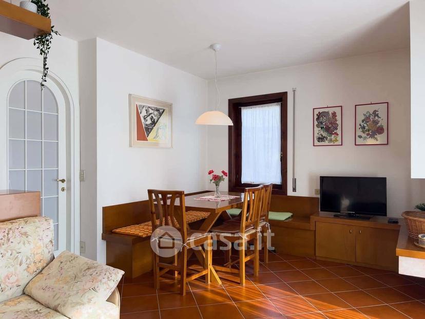 Trilocale in Via Ferrara 48 — foto 19 di 20